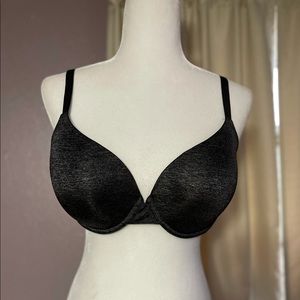 Victorias Secret 36 DD Uplift Semi Demi Bra